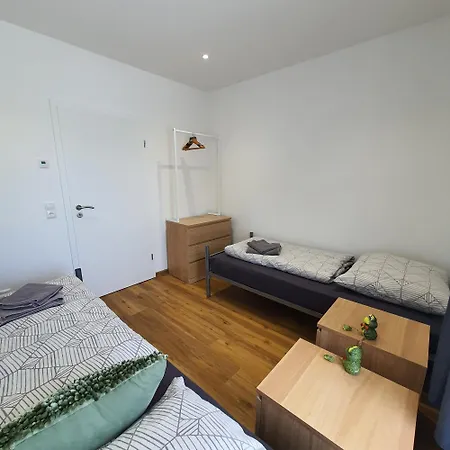 Laineckerstrasse 8 In 95445 Apartment